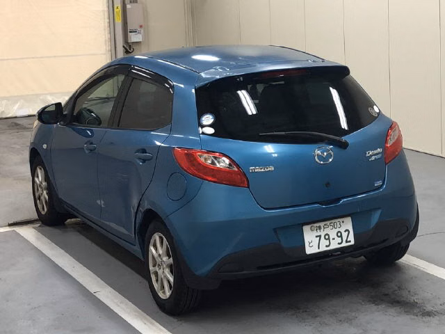 MAZDA DEMIO
