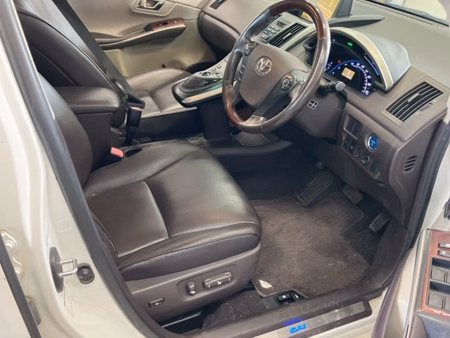 TOYOTA SAI