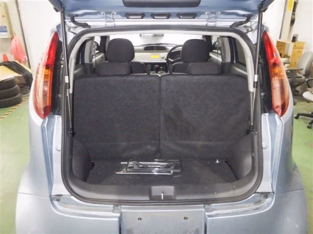 SUBARU R2