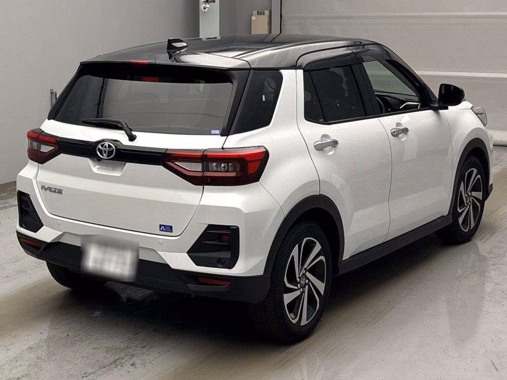 TOYOTA RAIZE