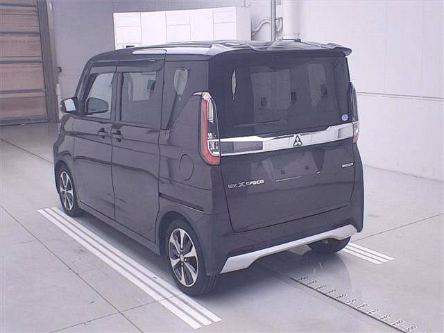 MITSUBISHI EK SPACE