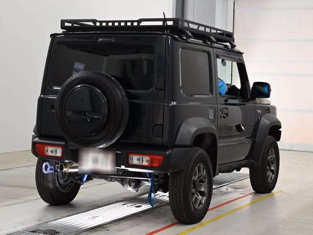 SUZUKI JIMNY SIERRA