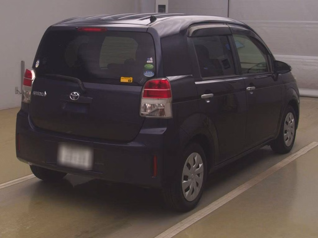 TOYOTA SPADE