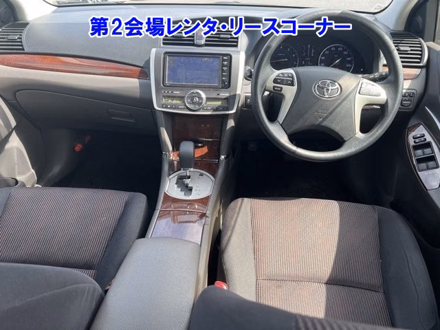 TOYOTA PREMIO