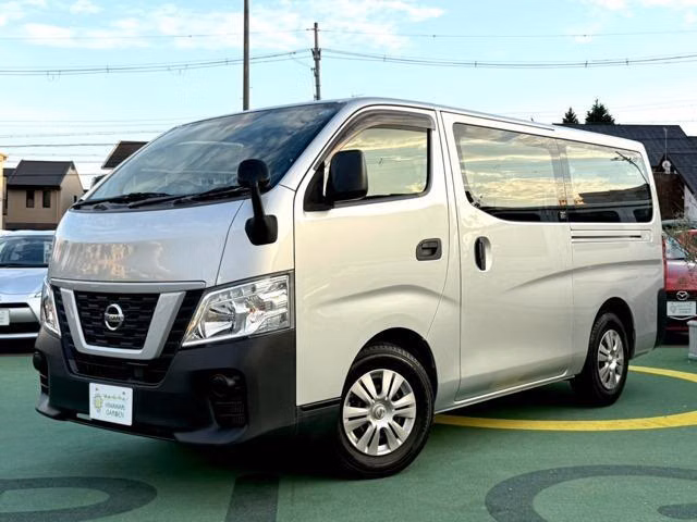 NISSAN NV350 CARAVAN
