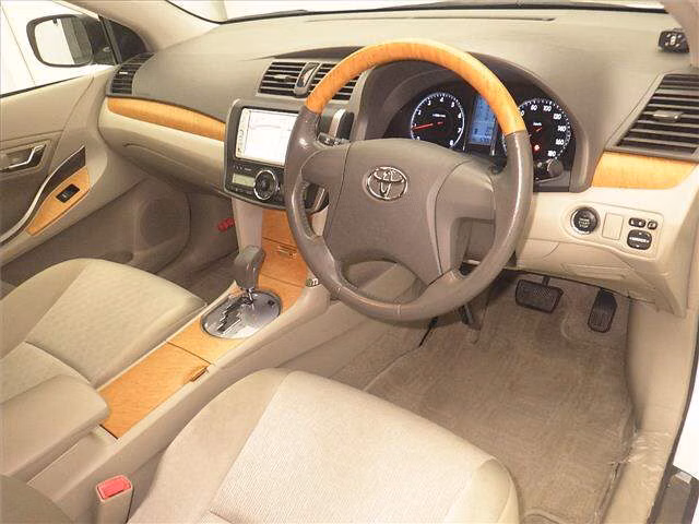 TOYOTA ALLION