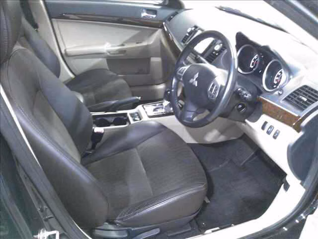 MITSUBISHI GALANT FORTIS