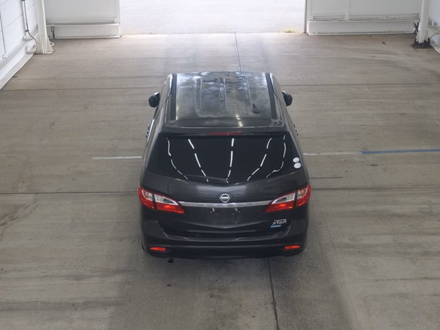 NISSAN LAFESTA