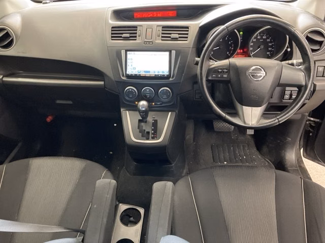 NISSAN LAFESTA