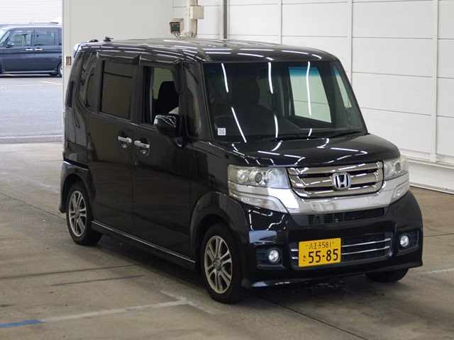 HONDA N-BOX