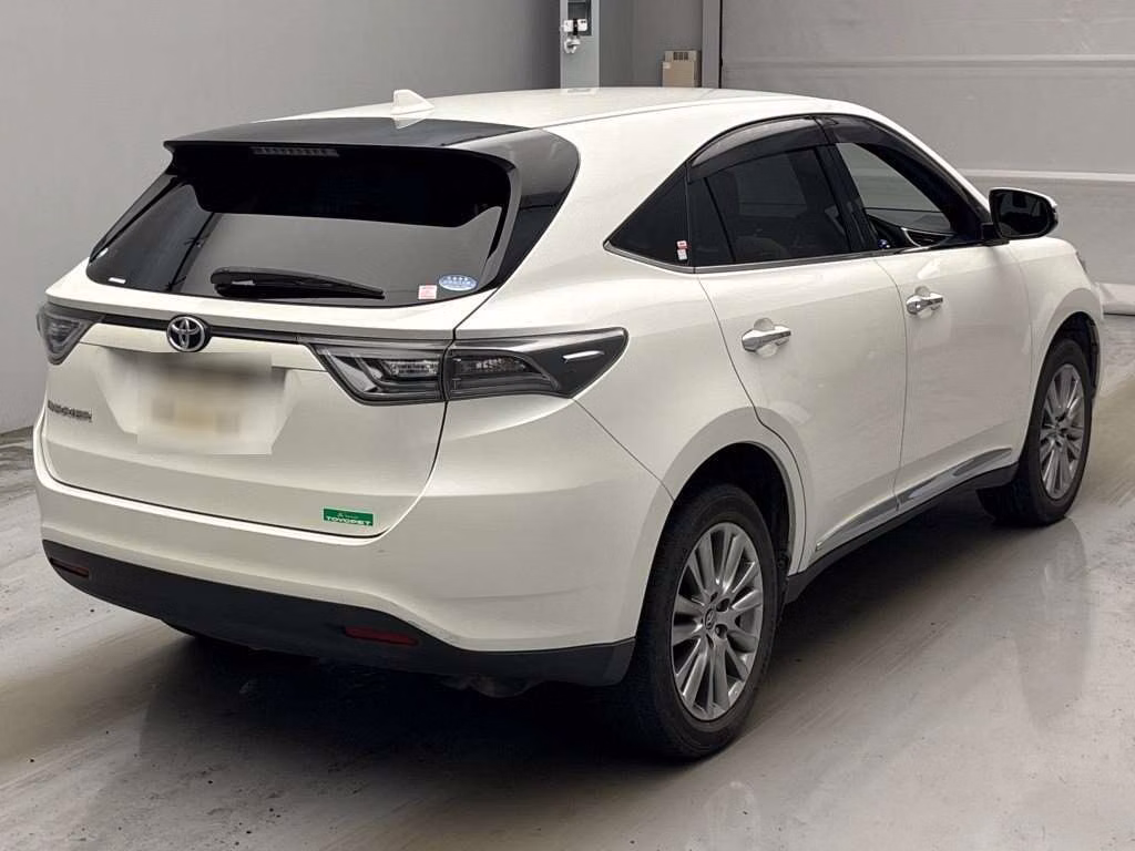 TOYOTA HARRIER