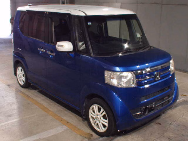 HONDA N-BOX
