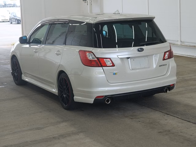 SUBARU EXIGA
