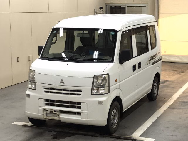 MITSUBISHI MINICAB