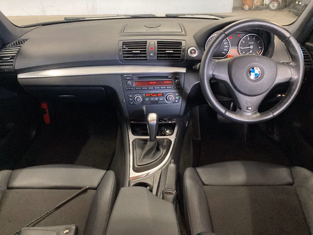 BMW 1-SERIES
