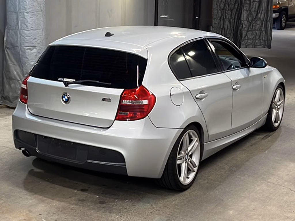 BMW 1-SERIES