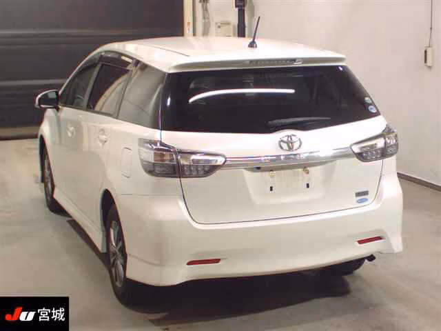 TOYOTA WISH
