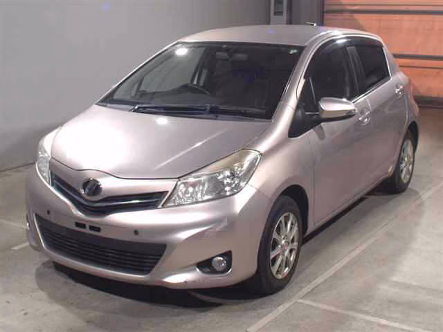 TOYOTA VITZ