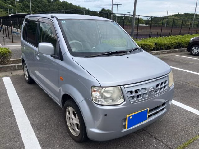Nissan Otti