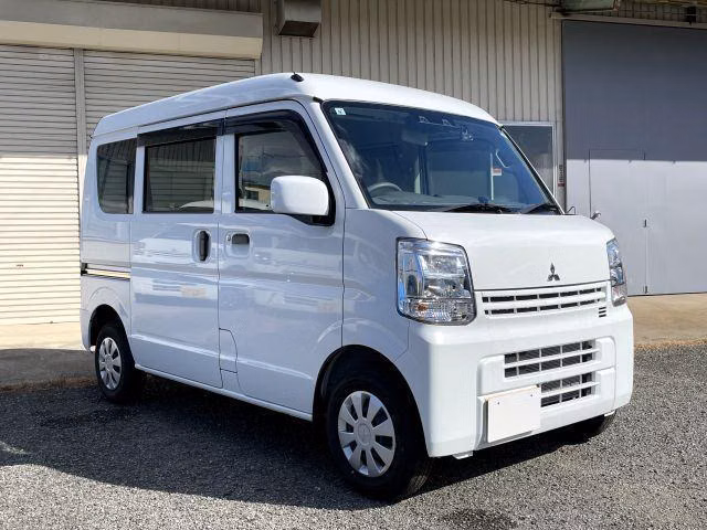 Mitsubishi Minicab