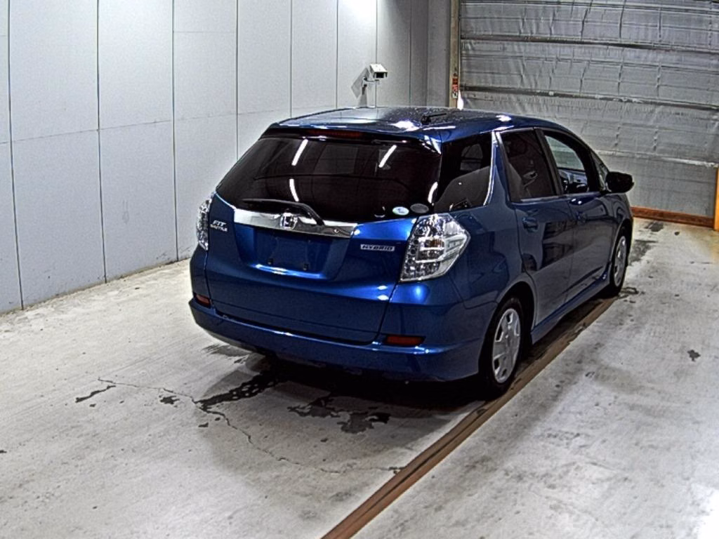 HONDA FIT SHUTTLE