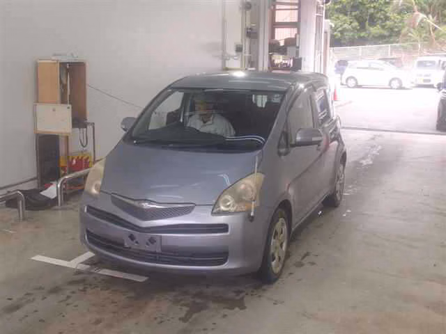 TOYOTA RACTIS