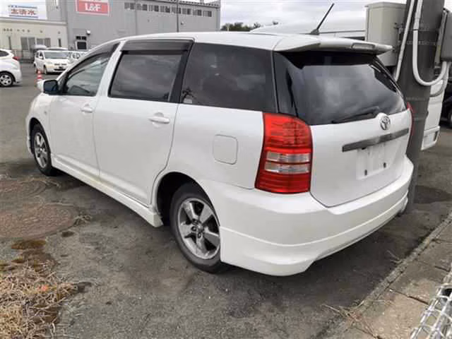 TOYOTA WISH