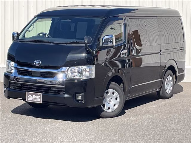 TOYOTA REGIUS ACE