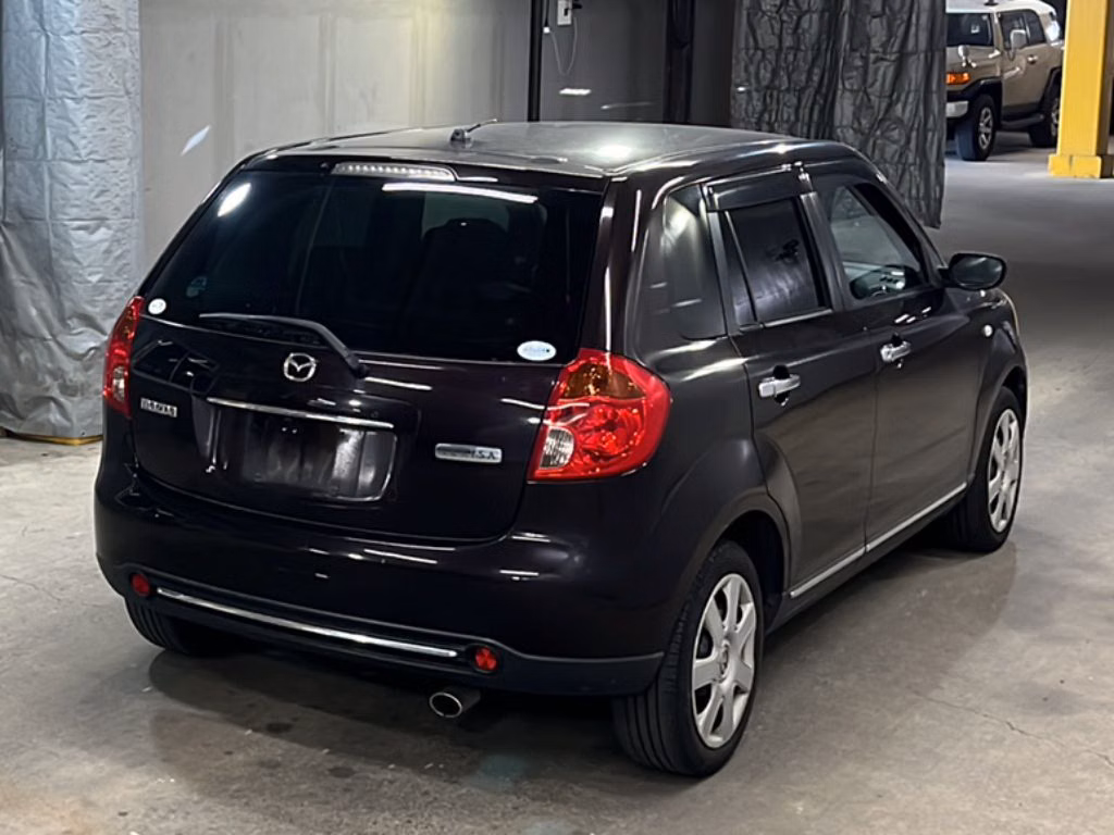 MAZDA VERISA