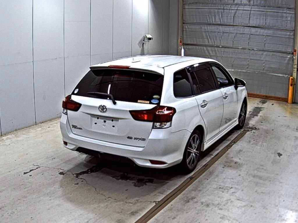 TOYOTA COROLLA FIELDER