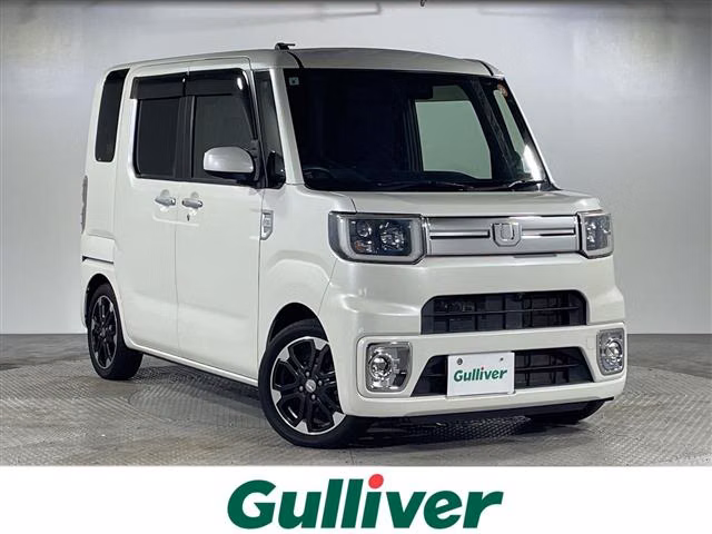 DAIHATSU WAKE