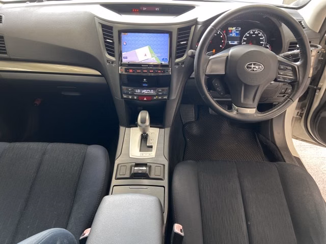 SUBARU LEGACY