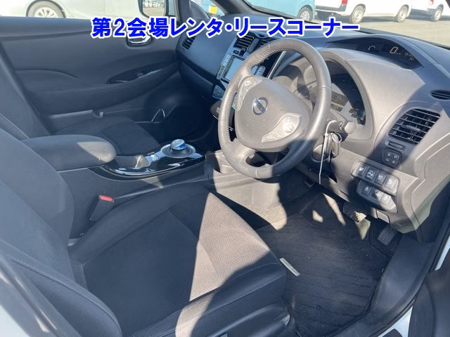 NISSAN LEAF