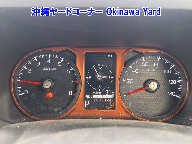 DAIHATSU TAFT