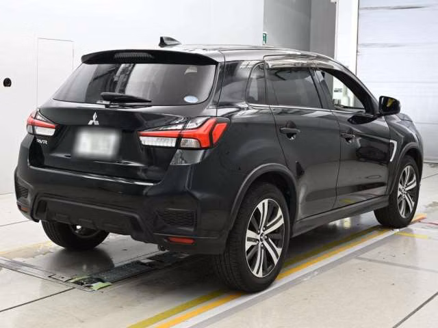 MITSUBISHI RVR