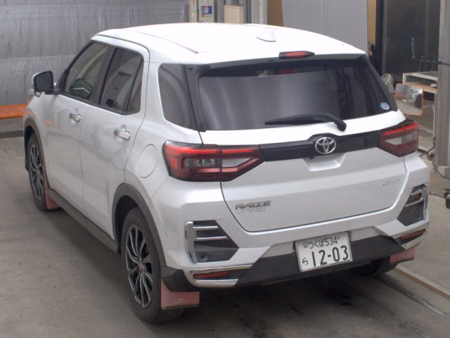 TOYOTA RAIZE