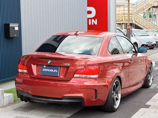 BMW 1-SERIES