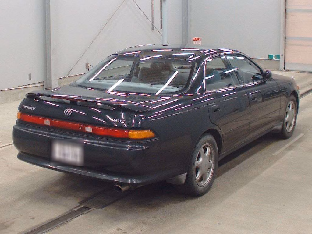 TOYOTA MARK II