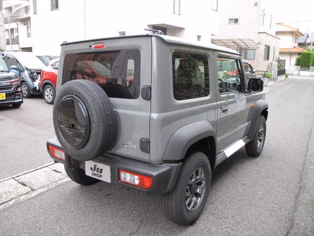 SUZUKI JIMNY SIERRA