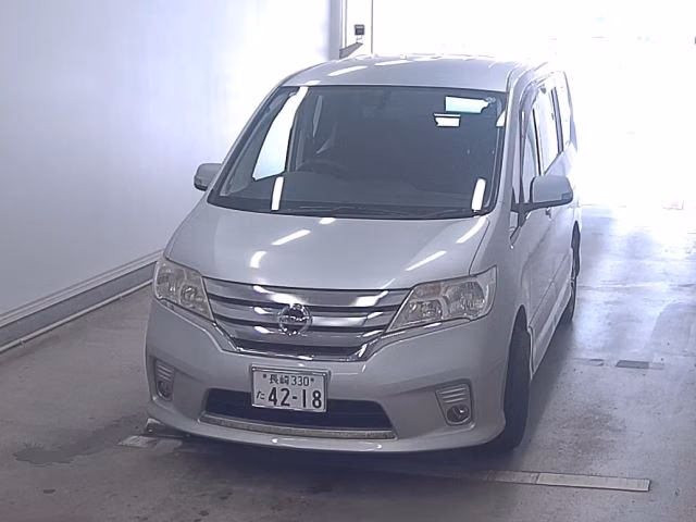 NISSAN SERENA