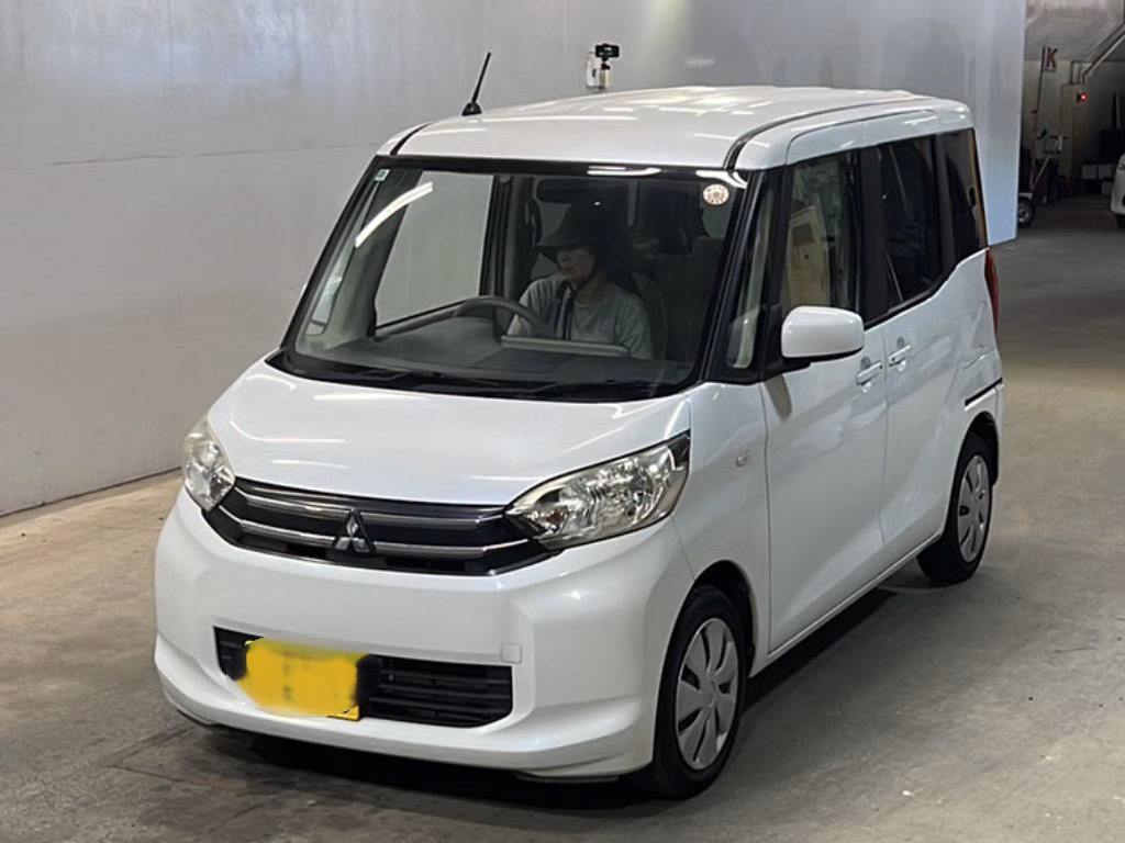 MITSUBISHI EK SPACE