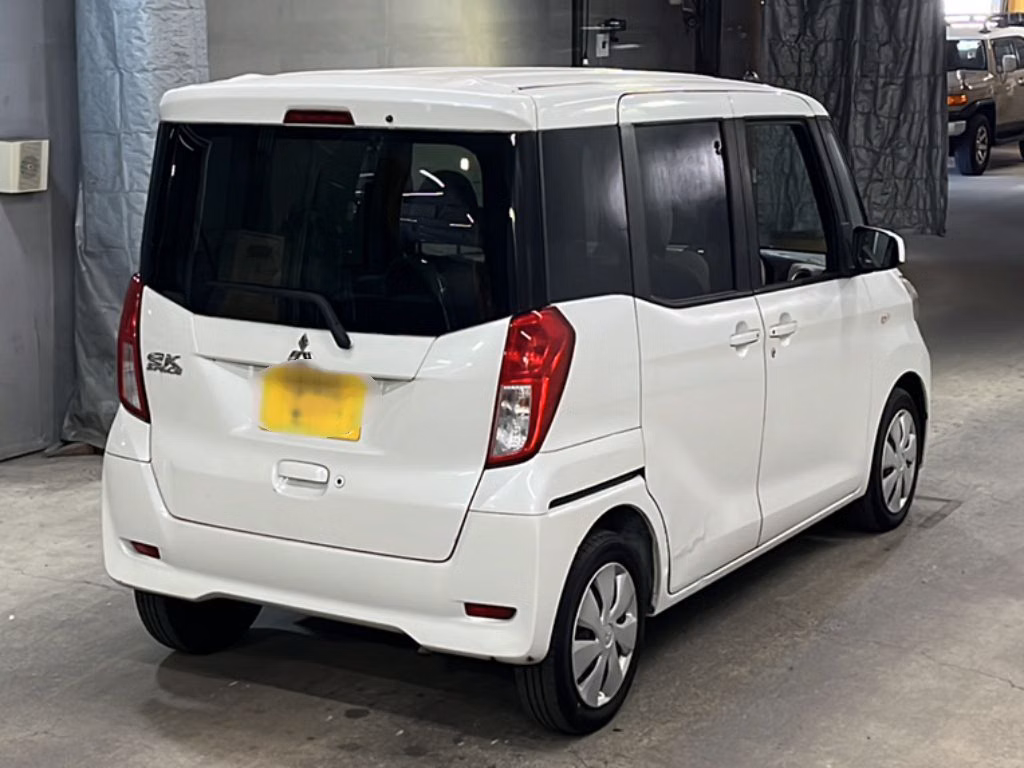 MITSUBISHI EK SPACE