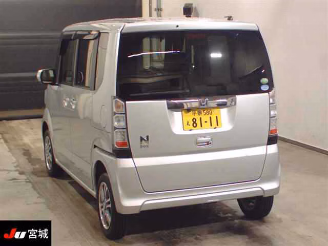 HONDA N-BOX