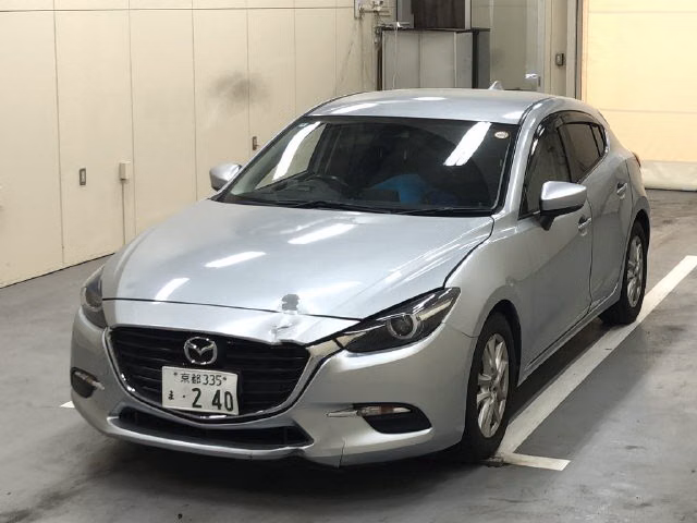 MAZDA AXELA