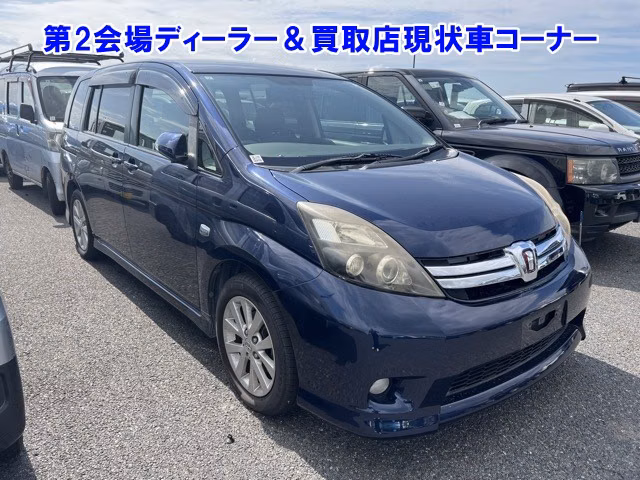 TOYOTA ISIS