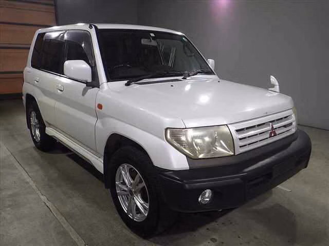 MITSUBISHI PAJERO IO