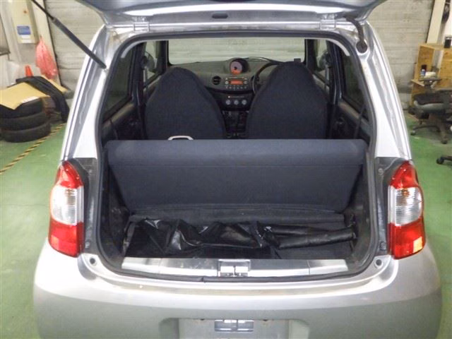 DAIHATSU ESSE