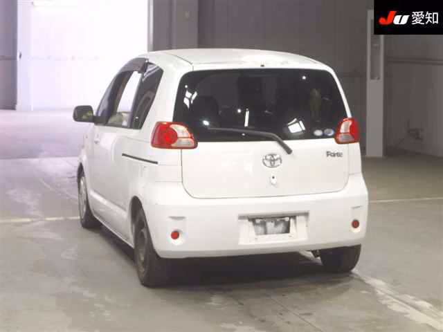 TOYOTA PORTE