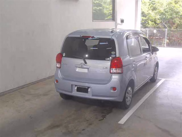 TOYOTA PORTE