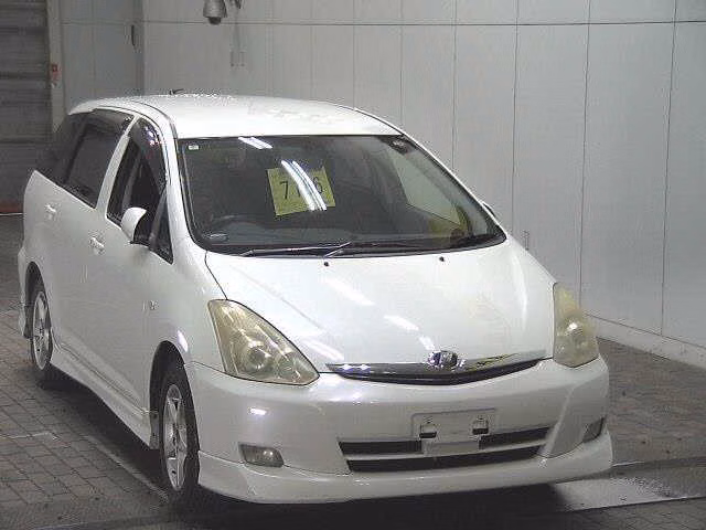 TOYOTA WISH